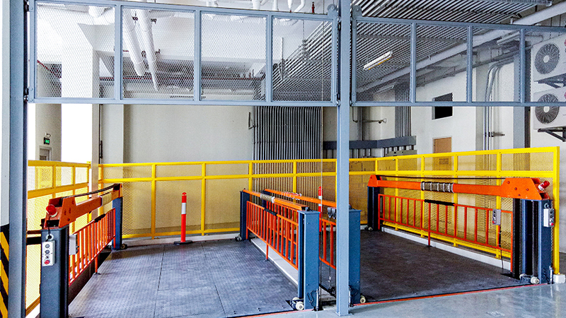 地坑式停車設(shè)備vs.傳統(tǒng)停車場(chǎng)：哪個(gè)更適合您？